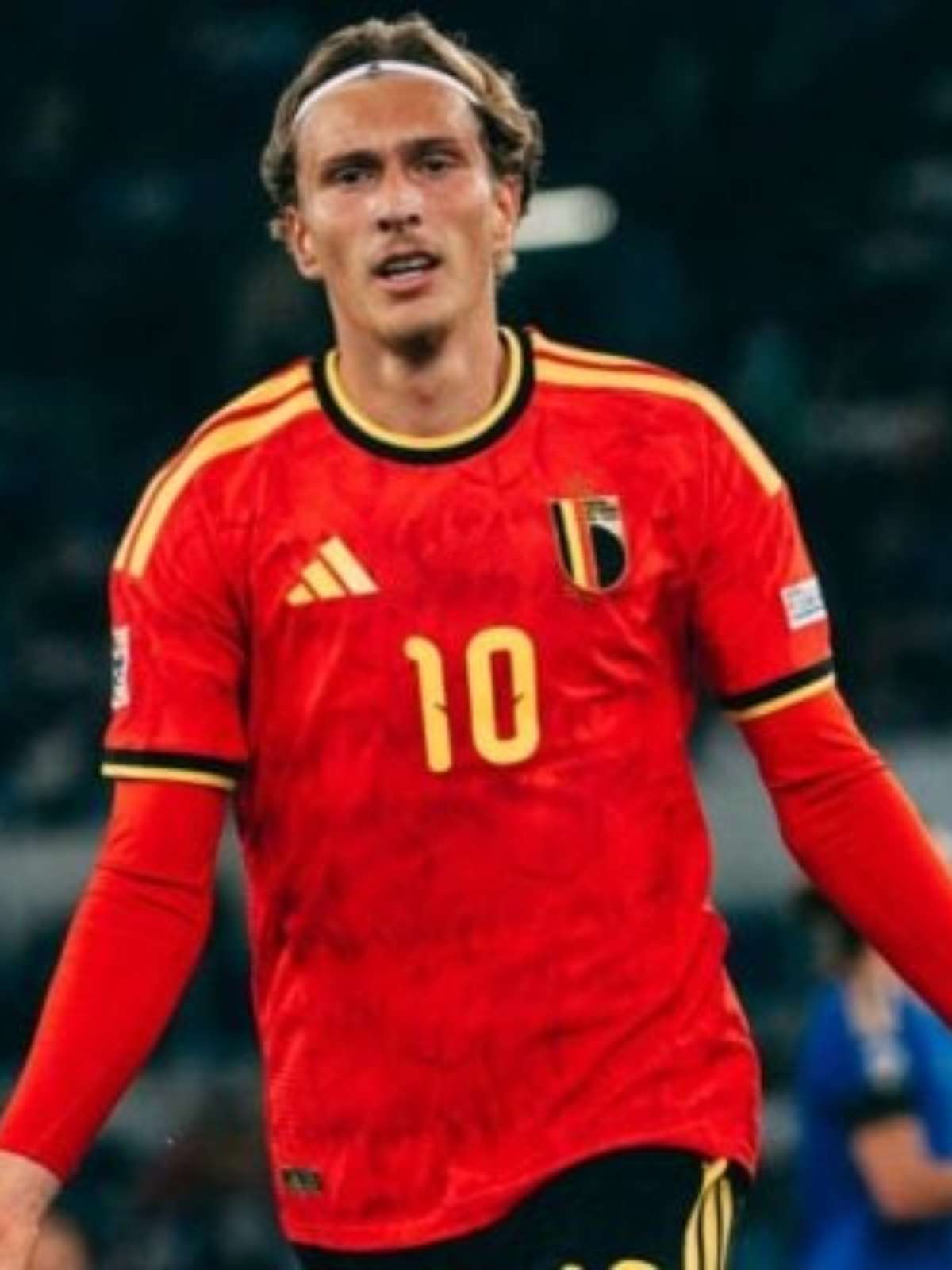 Itália perde para a Bélgica nas estreias de Mancini e Van Bommel