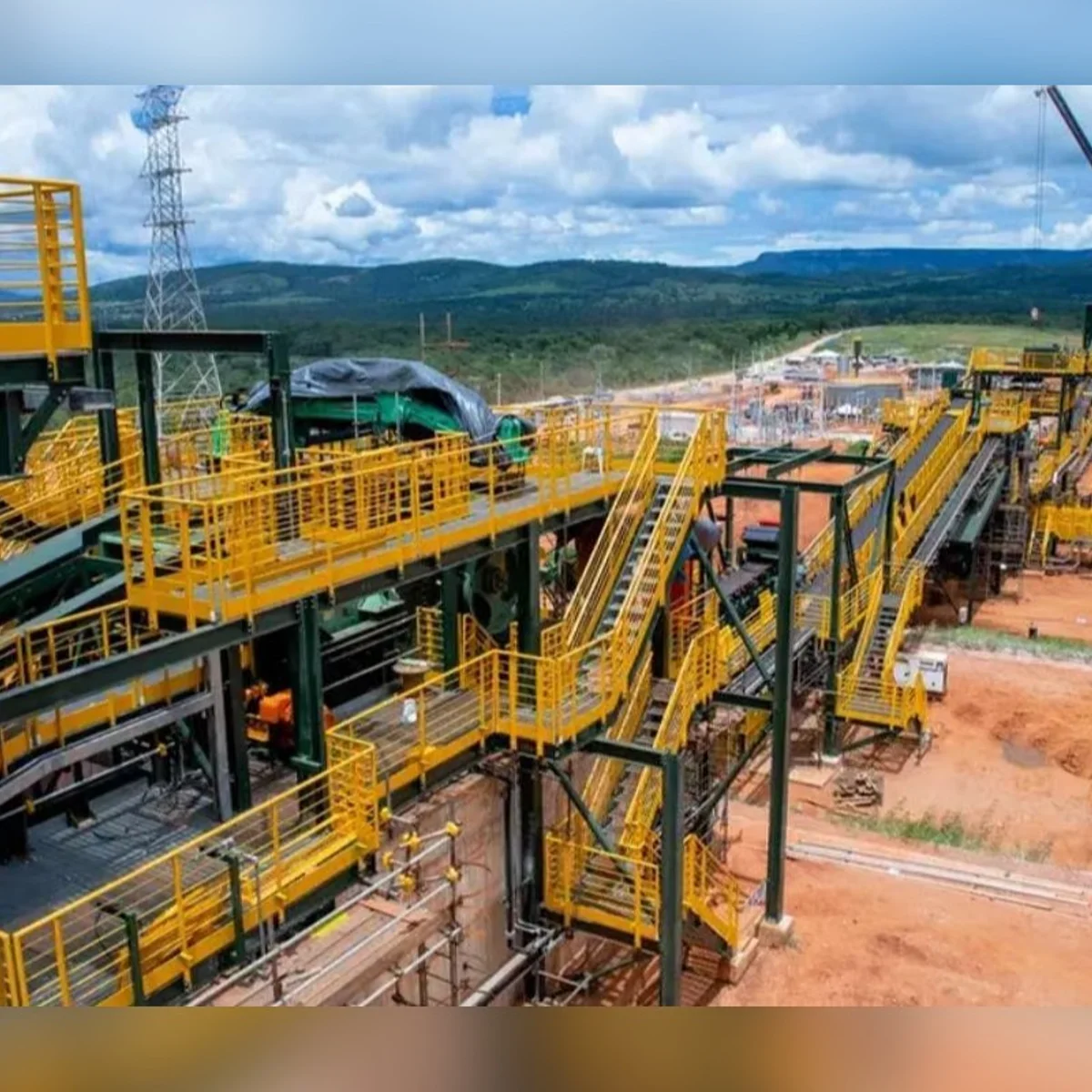 Governo de MG suspende licenças da maior produtora de lítio do país