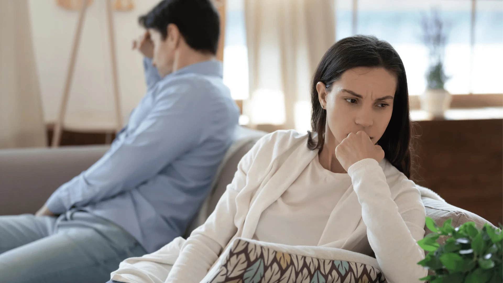 11 Frases que Pessoas de Baixo QI Dizem para Parecer Inteligentes, mas na Verdade Não Significam Nada