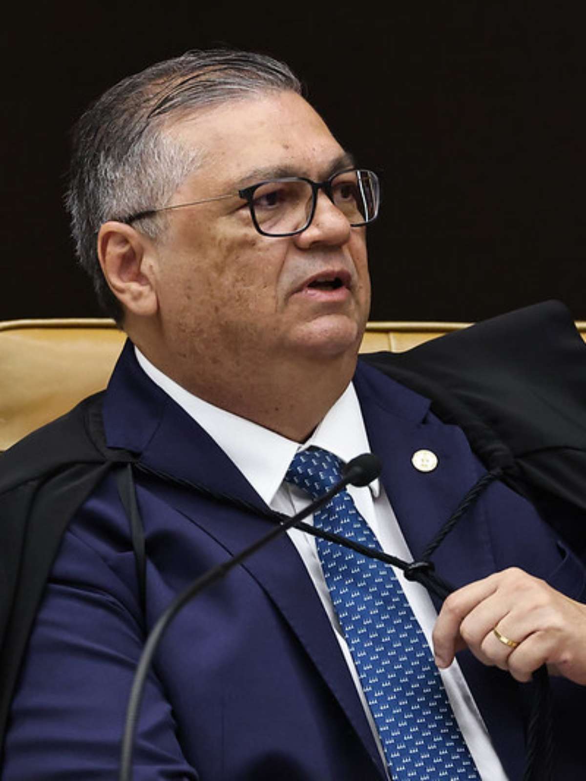 Flávio Dino pede vista de julgamento no STF