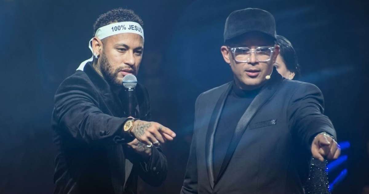Avião de Neymar pousa em Belo Horizonte para a despedida de Bruno Avelar, vítima de acidente aéreo