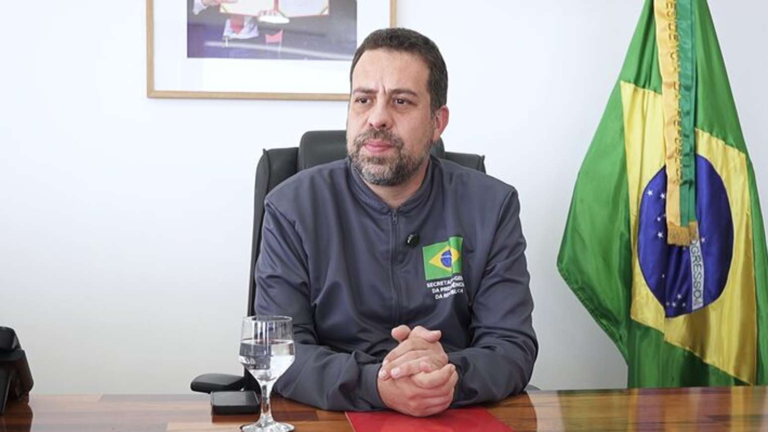 Ministro da Secretaria-Geral Guilherme Boulos se licencia do governo para atuar na campanha de Lula