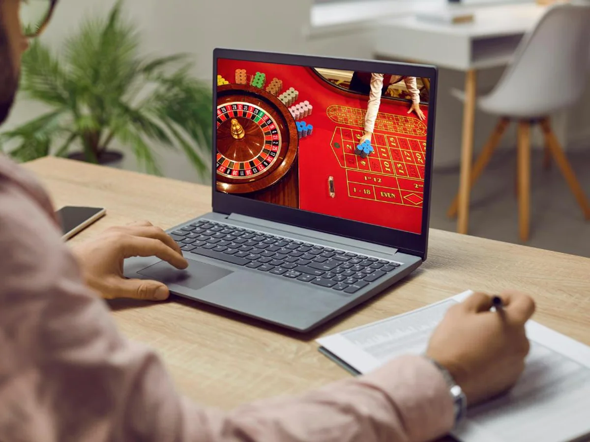 Bets que continuarem no ar serão derrubadas e terão dinheiro confiscado
