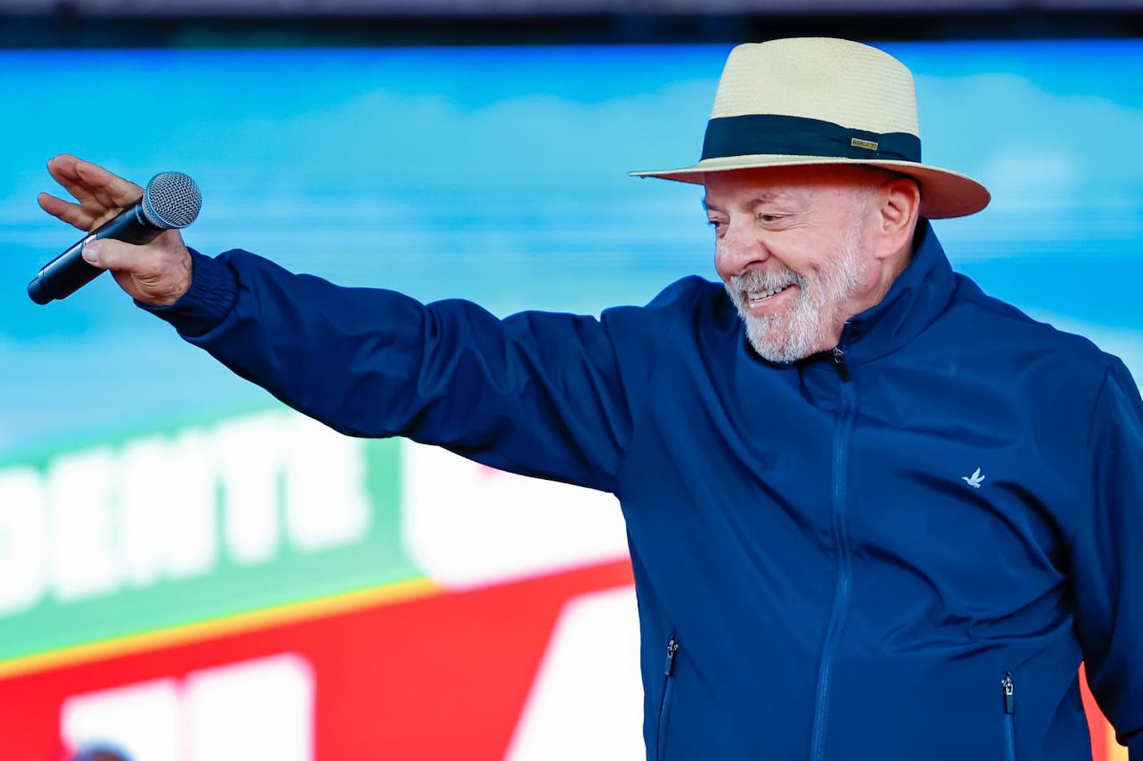 Imagem da matéria: Lula intensifica atos de rua e escolhe SP para encerrar campanha e acompanhar apuração