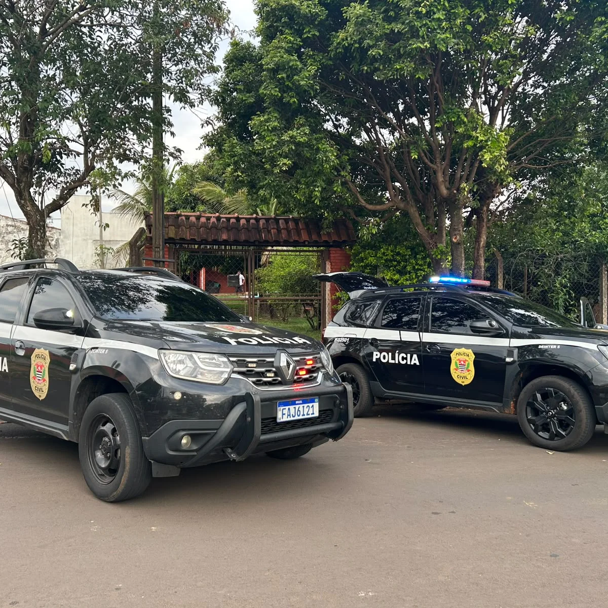 Homem é preso por suspeita de cárcere e exploração em clínica clandestina