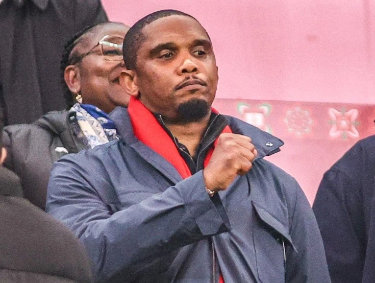 Liverpool amontoam a desgraça para o Tottenham na Copa da Liga, Dowman brilha pelo Arsenal