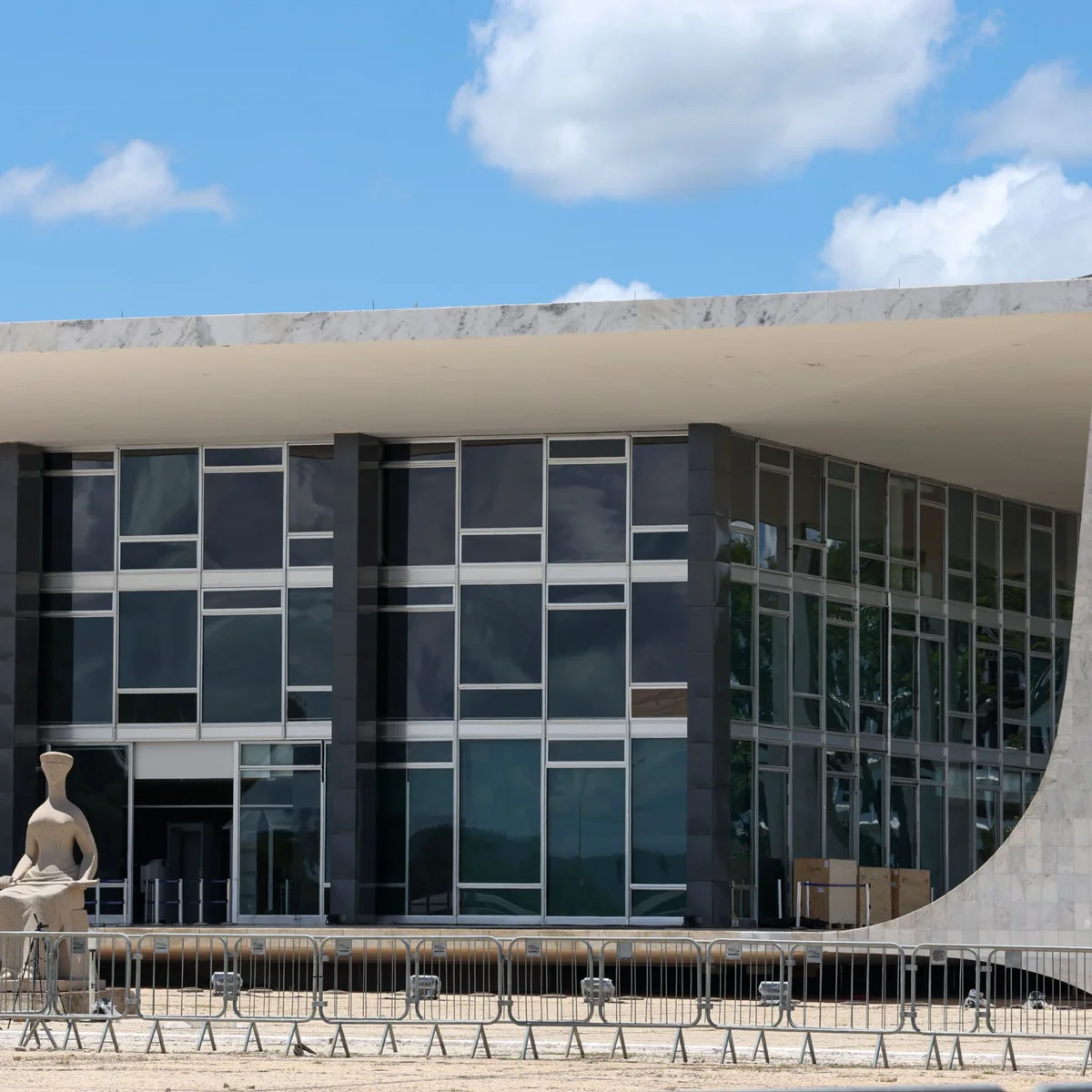 Datafolha: avaliação negativa de ministros do STF bate recorde com 47%