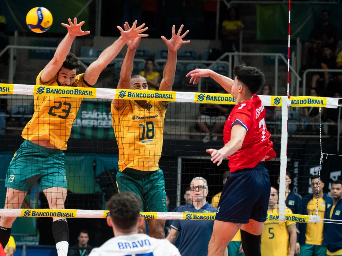 Na estreia do Sul-Americano de Vôlei, Seleção Brasileira vence Chile no RJ