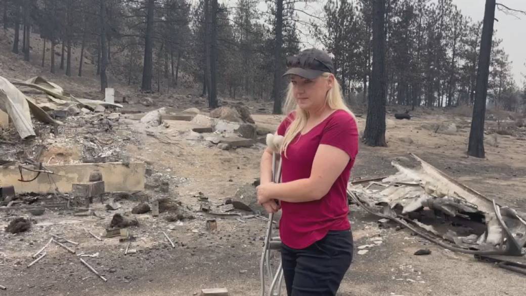 Click to play video: 'Faulder woman sees firsthand the aftermath of the Bald Range wildfire'