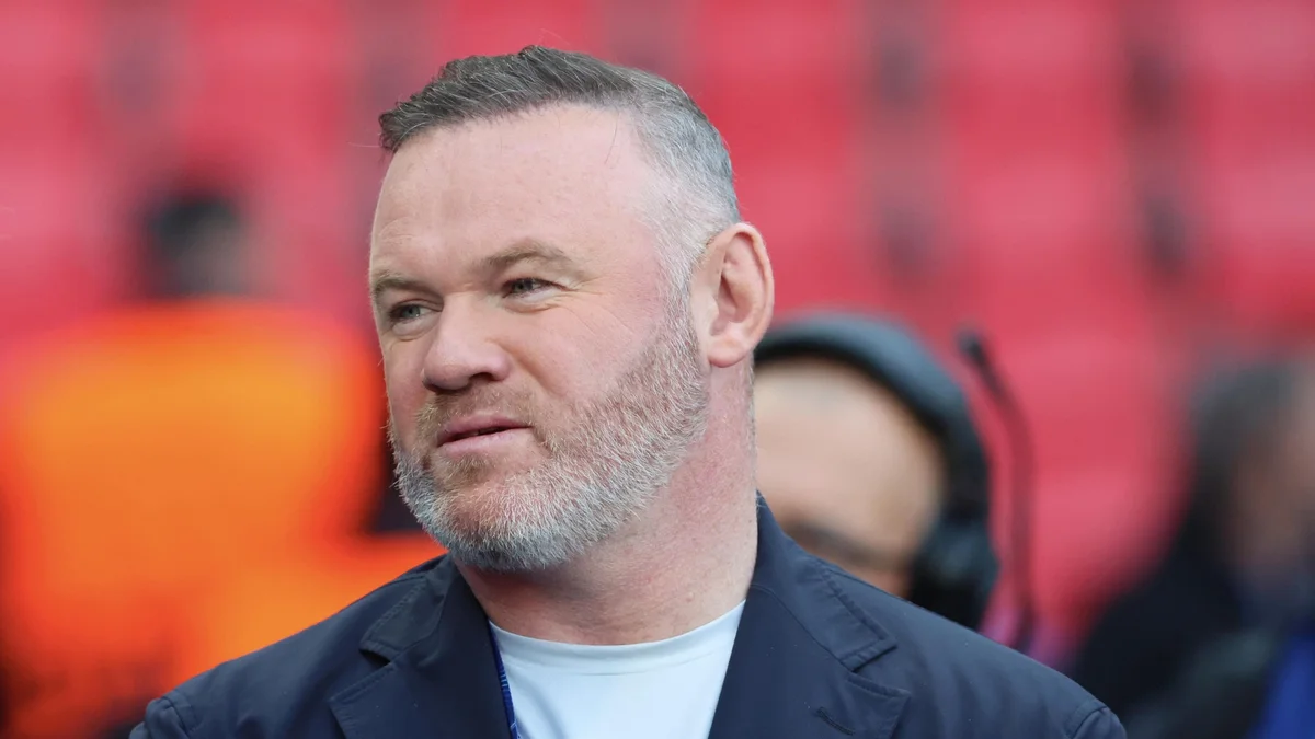 Nova vida de Rooney: lenda do United para de beber e pode entrar em reality
