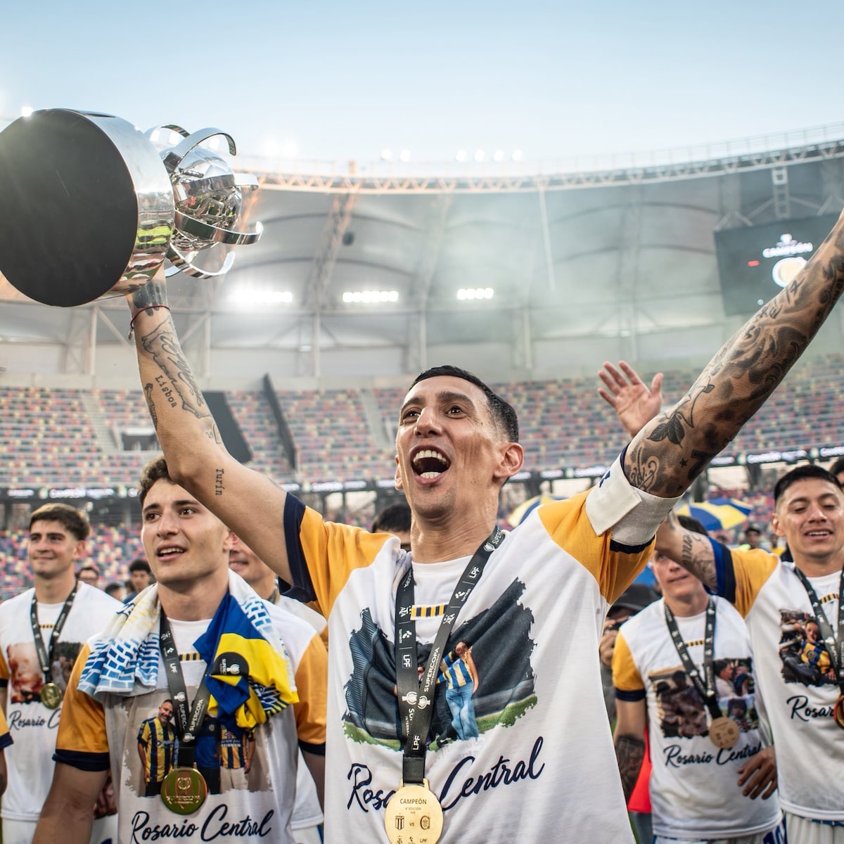 Estudiantes, rival do Flamengo na Libertadores, perde final na Argentina, e jogo acaba em briga