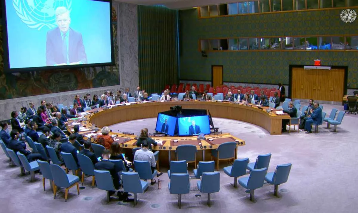 O tráfego de navegação no Estreito de Ormuz cai para dígitos únicos, mostram os dados