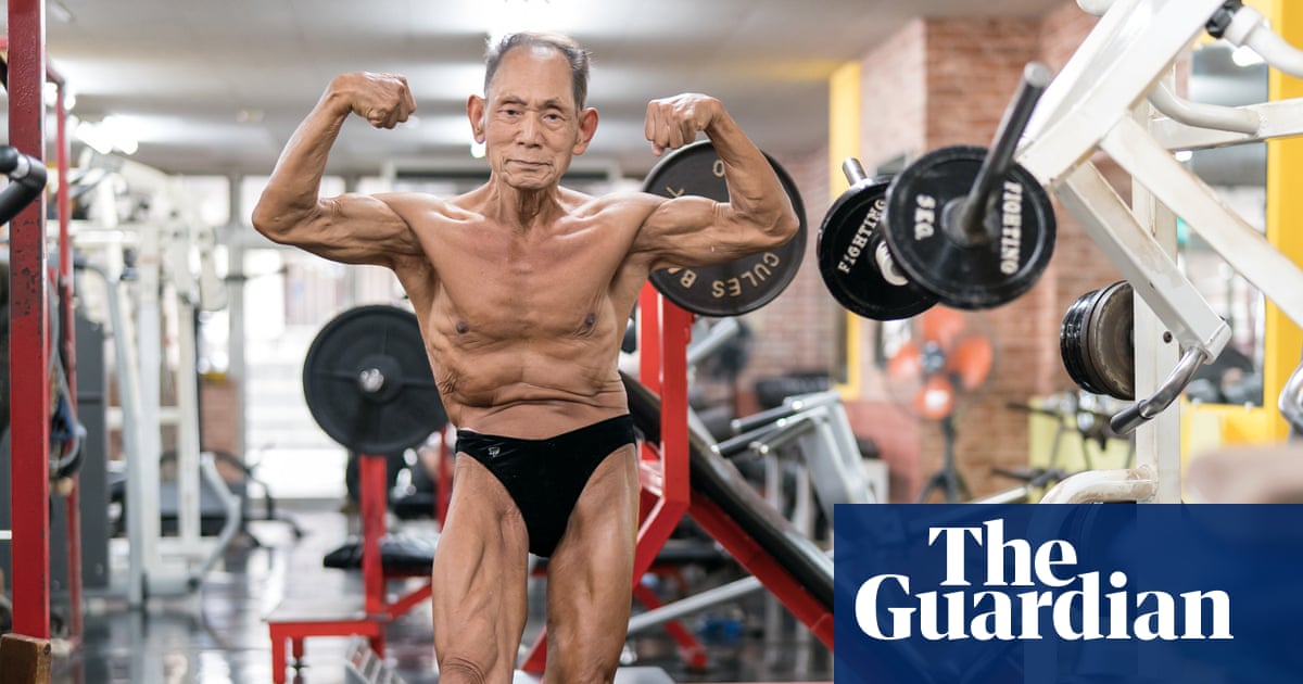 'Sou 100% natural': como o levantador de peso japonês de 90 anos ainda está conquistando títulos