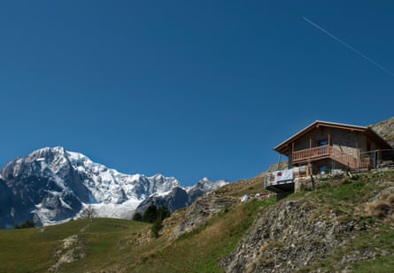 Large chalet on a mountainside