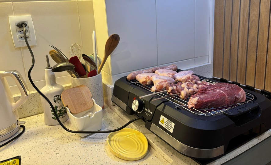 3 eletrodomésticos testados pelo TechTudo para quem ama churrasco