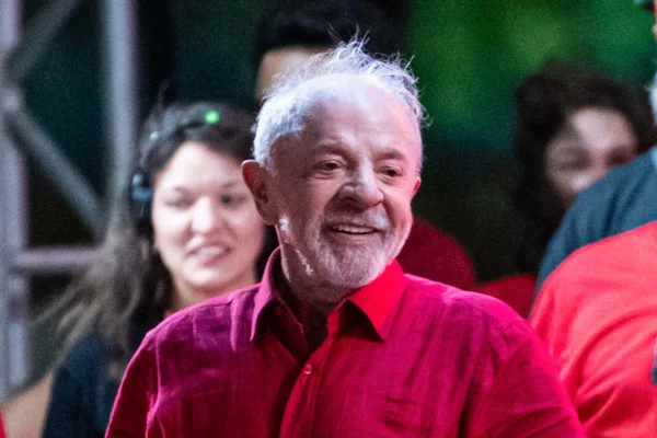 Pesquisas internas de Lula começam a apontar tendência de voto útil - destaque galeria