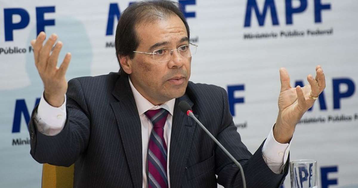 Irmão de Dino preside sessão que analisa se Gonet será investigado por elo com Vorcaro; saiba quem é