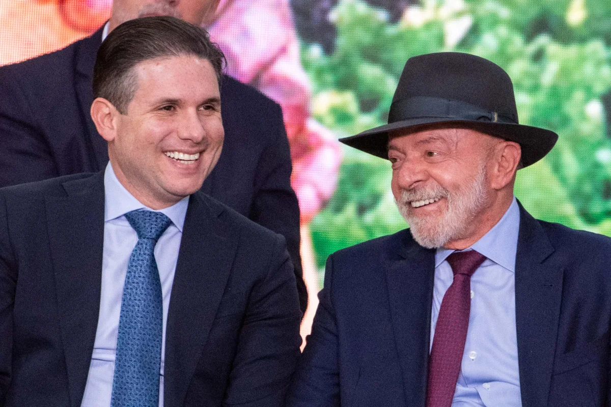 Motta entra de cabeça na campanha de Lula e endossa pedido de voto