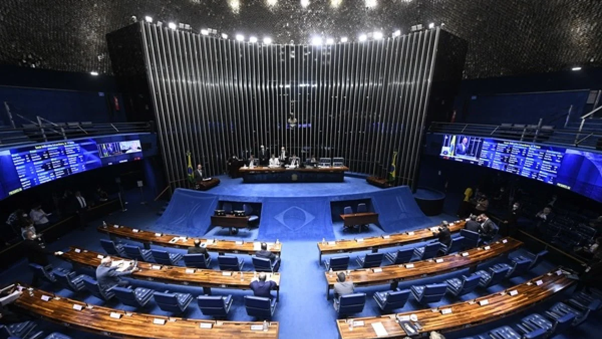 Sem decisão sobre Moraes, julgamento no STF amplia reação no Senado
