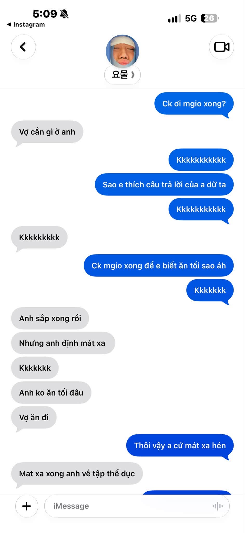Tin nhắn khiến MC Trấn Thành bị réo tên khắp MXH- Ảnh 1.
