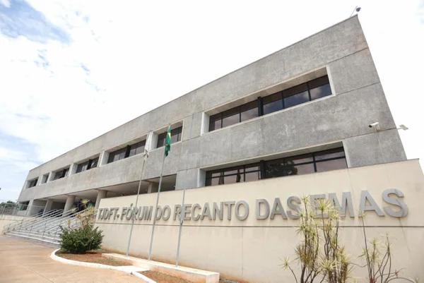 Pai de jovem morto diz que ex-deputado Carlos Xavier ameaçou filho - destaque galeria