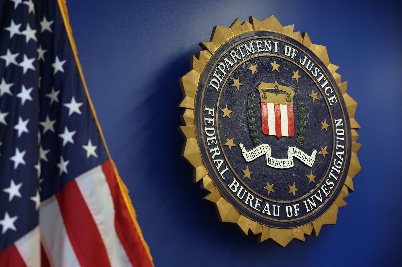 Grupo de hackers 'ShinyHunters' reivindicou a autoria do ataque cibernético Patrick T. Fallon/AFP/Getty Images/File via CNN Newsource