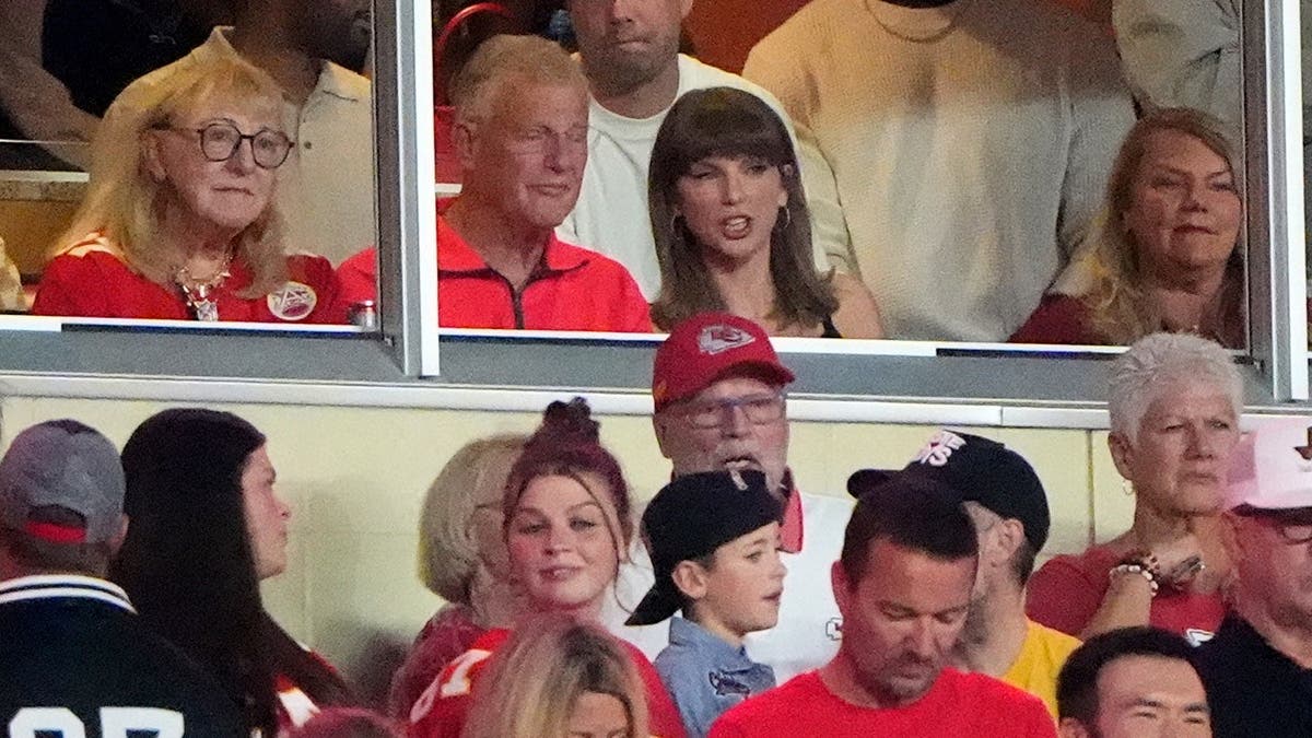 Taylor Swift watches from a suite with her father Scott Swift, mother-in-law Donna Kelce and mother Andrea Swift during an NFL game.