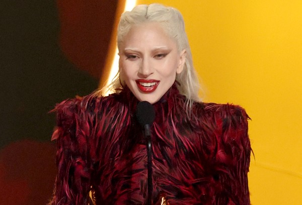 Revelados nome, sexo e data de nascimento de bebê de Lady Gaga