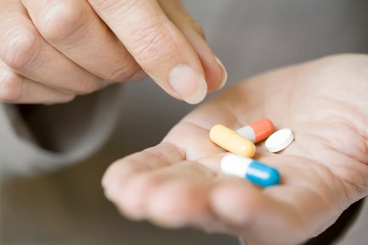 Anvisa proíbe lotes irregulares de medicamento para esclerose múltipla