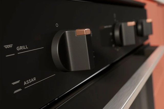 Brastemp lança forno com air fryer que promete batatas crocantes em minutos