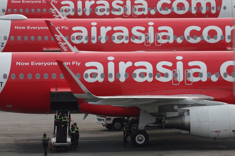 Exclusivo - Fontes dizem que a Malásia conversa com companhias aéreas rivais enquanto monitora a saúde financeira da AirAsia
