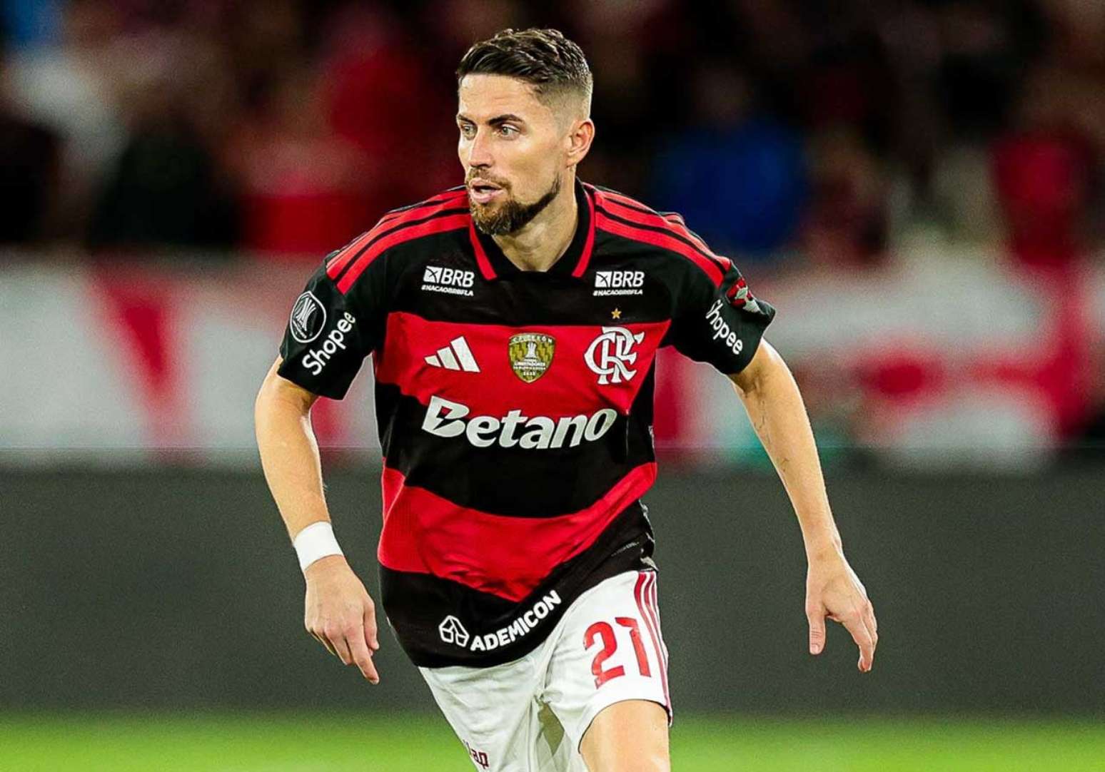 Jorginho: expulso contra o Del Valle.