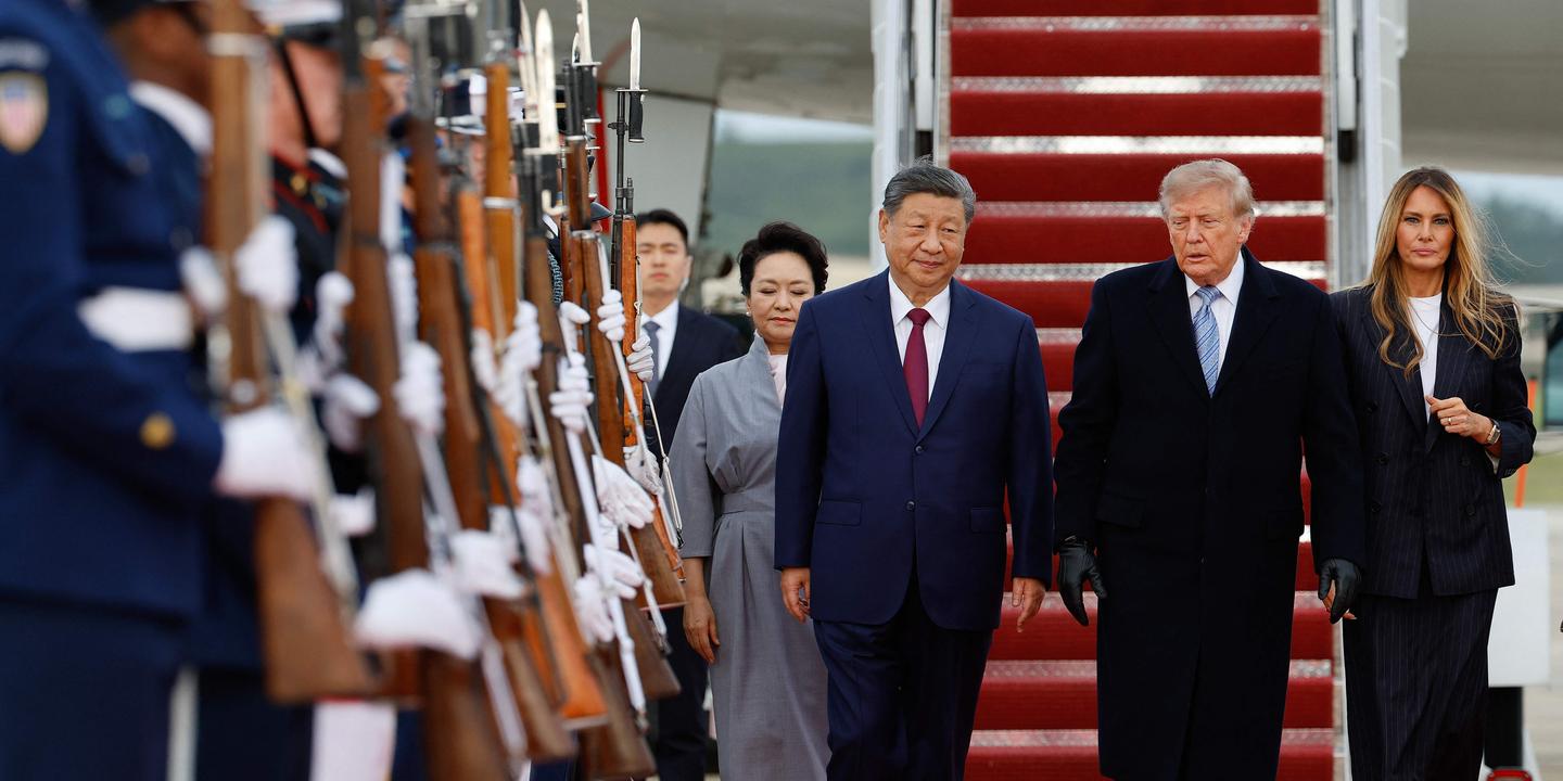 Trump dá a Xi uma rara recepção pessoal no aeroporto