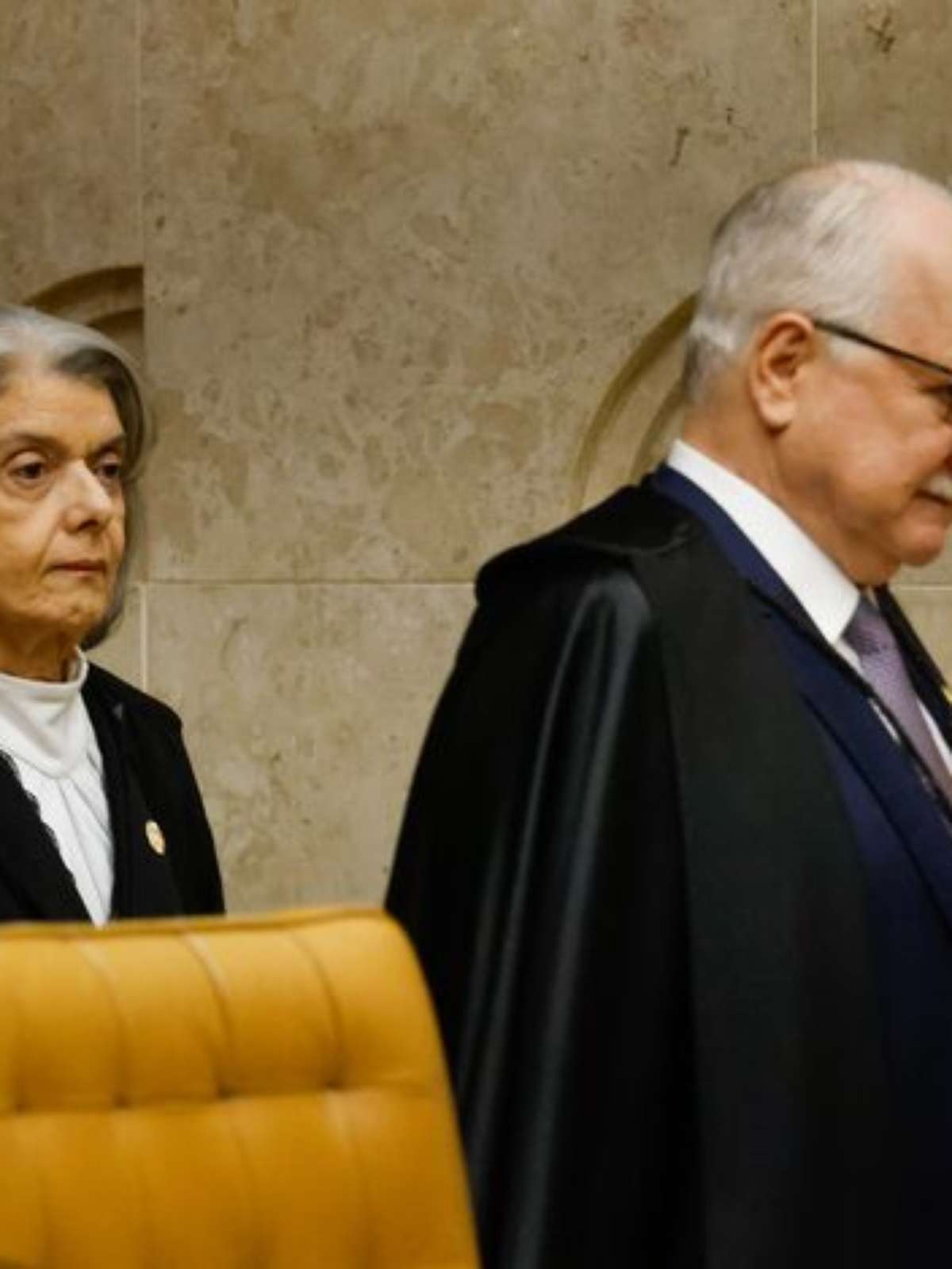 Como vão votar os ministros do STF? Cármen Lúcia pode ser decisiva para definir futuro de Moraes