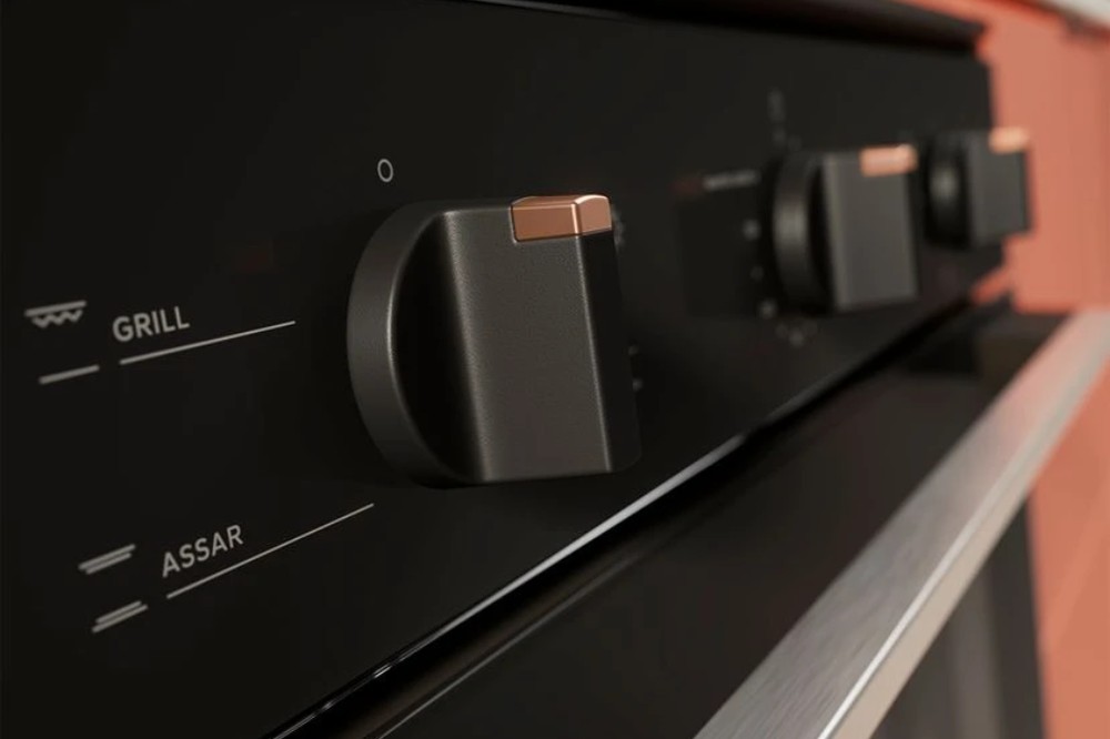 Forno Elétrico de embutir BOB84AE da Brastemp oferece 3 opções: Assar, Assar delicado e Grill — Foto: Divulgação/Brastemp