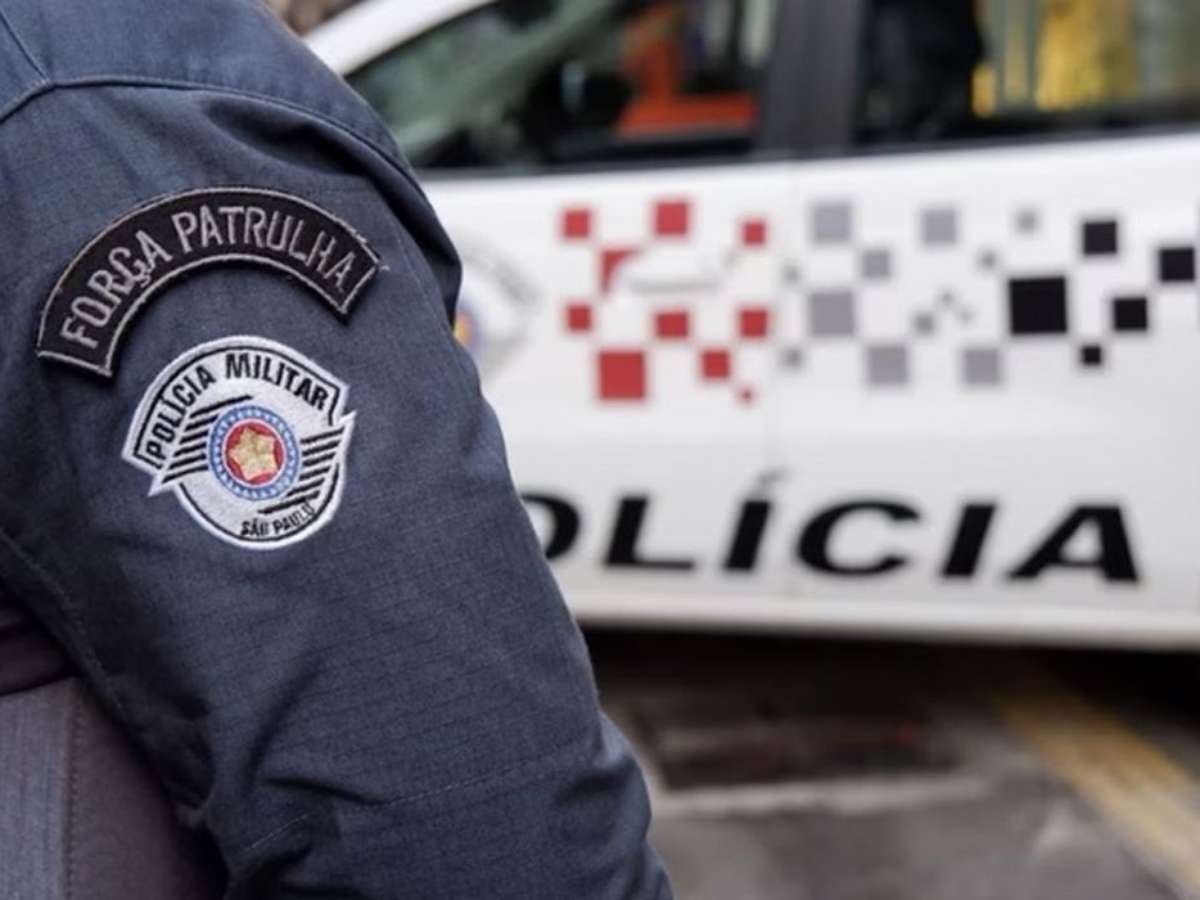 Menino de 8 anos liga para polícia, pede socorro e evita feminicídio da mãe em SP