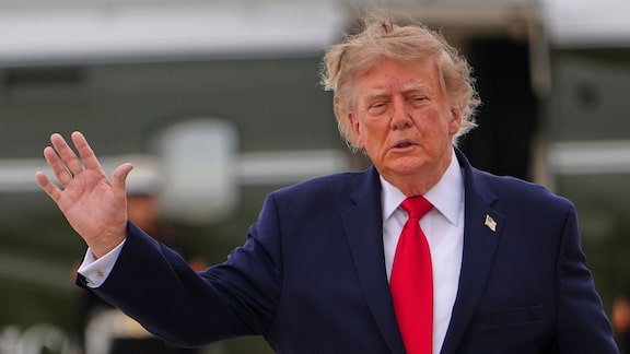 Trump rejeita a proposta do Irã de reabrir o Estreito de Ormuz