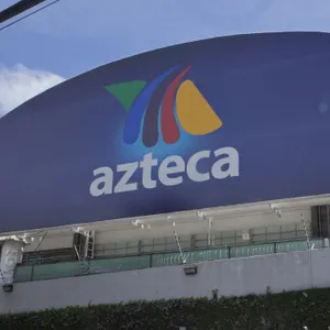 Proprietários do banco investigado por empréstimo de US$ 290 milhões à TV Azteca estariam por trás de casos de corrupção na El Salvador, segundo uma investigação