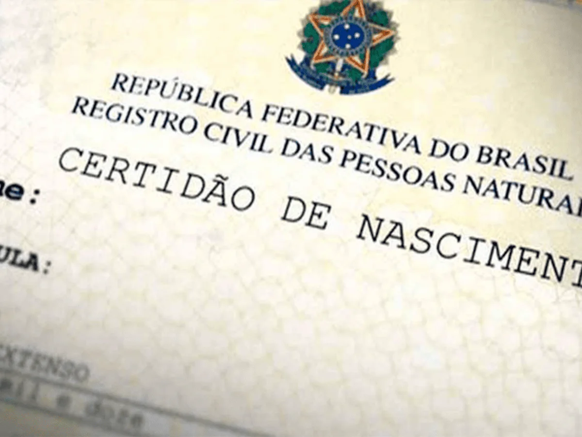 Homem pede exclusão do sobrenome “Flor” por conta de piadas e Justiça nega