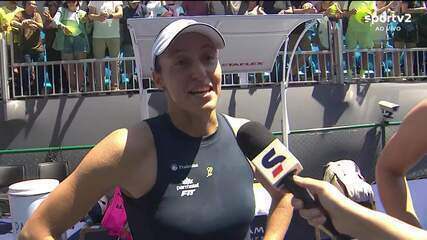"Super feliz de terminar com o título de novo", diz Luisa Stefani após vitória no SP Open