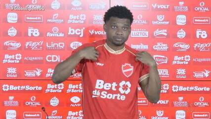 Vila Nova apresenta atacante Lincoln, ex-Flamengo