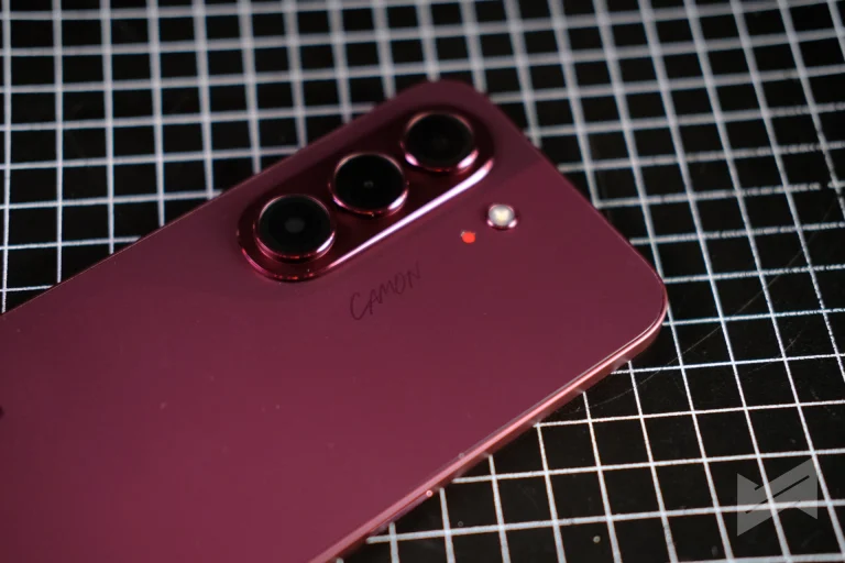 O TECNO CAMON Slim 5G chega às Filipinas em 1º de outubro com uma bateria de 6.000mAh em um corpo de 6,39mm