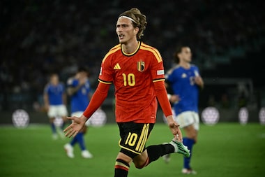 Mbappé marca, se machuca e França derrota Turquia na Liga das Nações; Bélgica vence a Itália