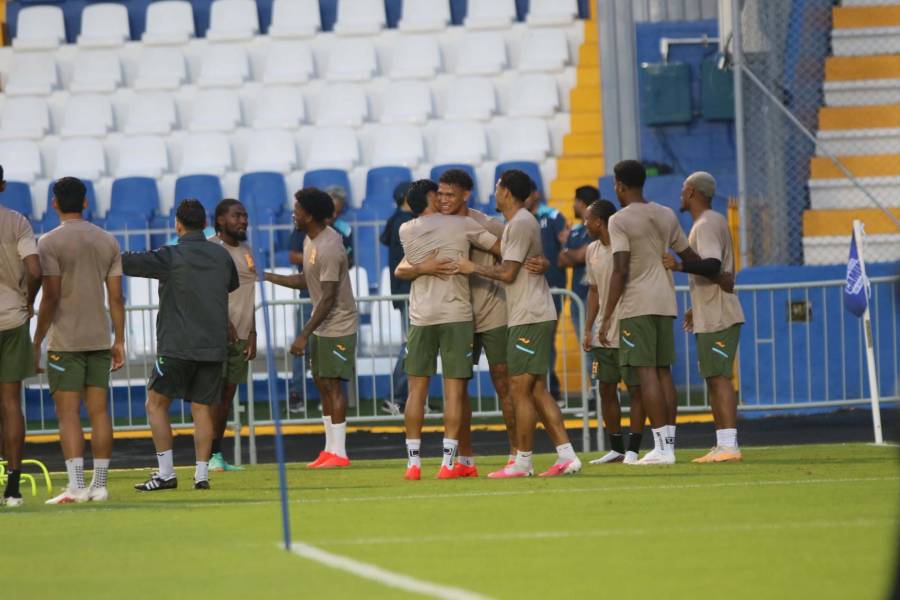 Honduras com visita especial e a triste foto de Edwin no último treino