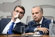 CNBB rebate acusação de Flávio: "Mentira não se combate com outra mentira"