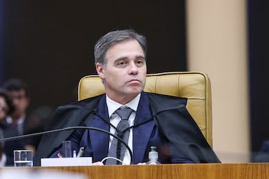 Em resposta a Fachin, Mendonça defende relatório e diz que intimou autoridades por ‘cautela’