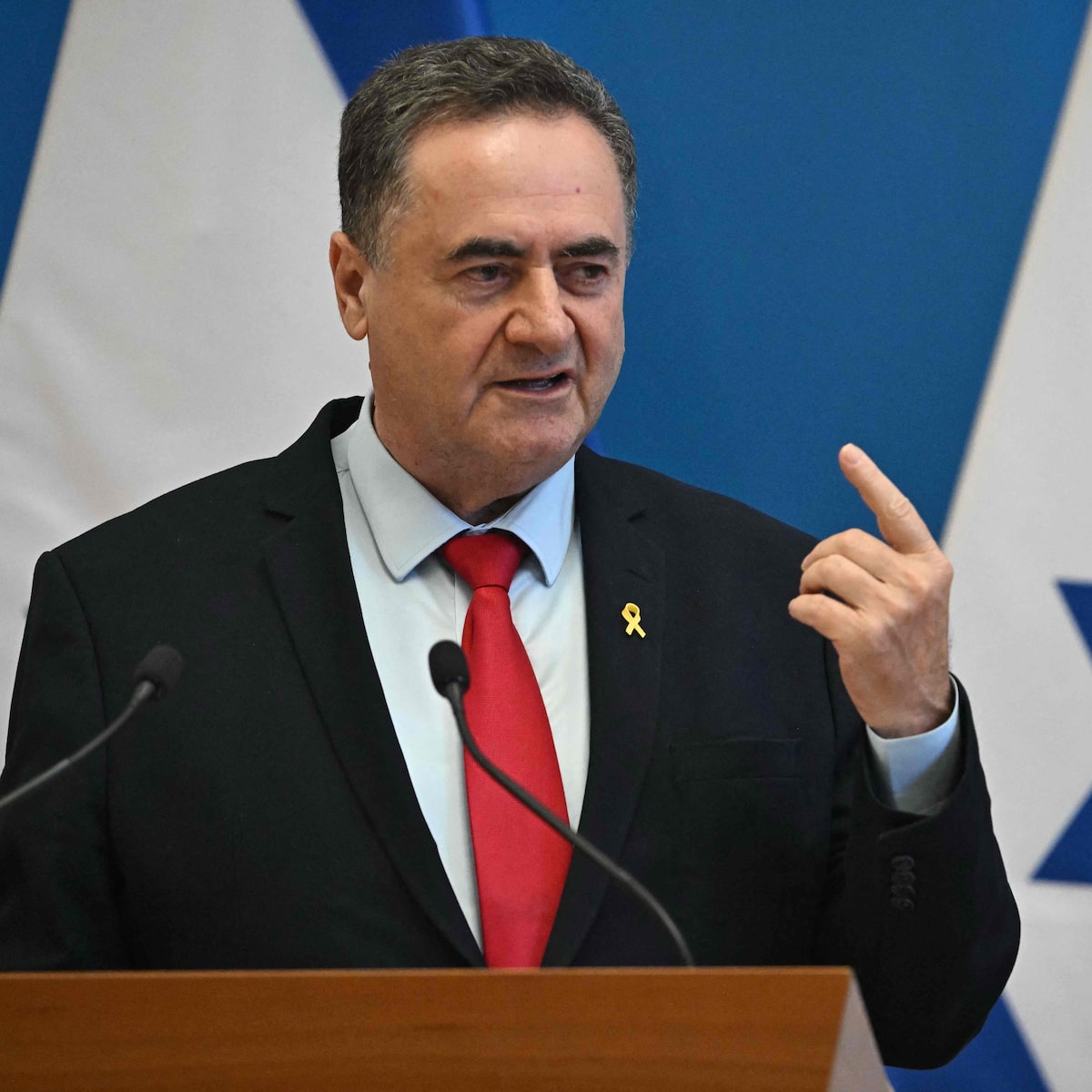 Israel diz que retomará guerra em Gaza e prevê retirada de palestinos do território