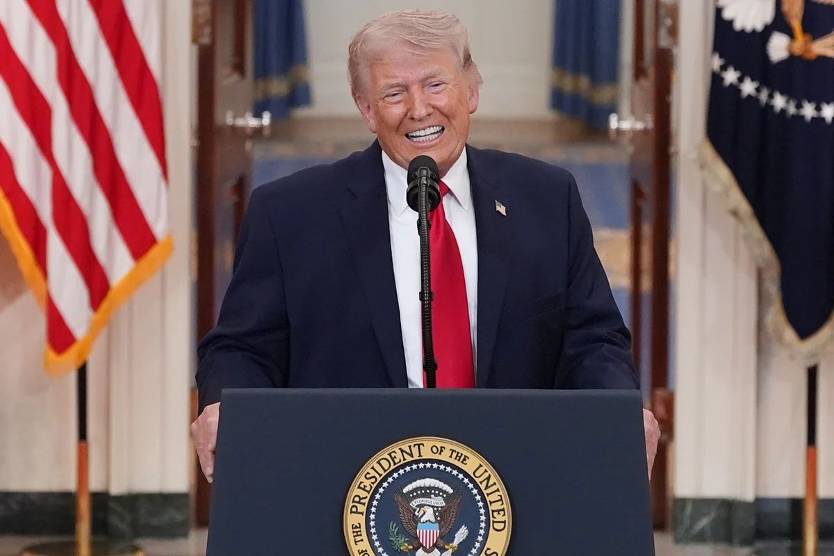 Donald Trump durante pronunciamento na TV