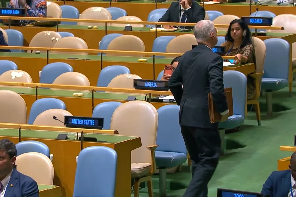 EUA abandona plenário da ONU durante discurso do presidente iraniano