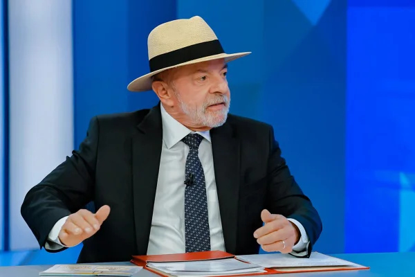 Lula deve reforçar a empresários elo de Flávio com milícia, diz coordenador